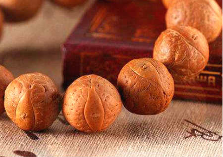 男人戴龍眼還是鳳眼菩提好 男人戴龍眼還是鳳眼菩提好