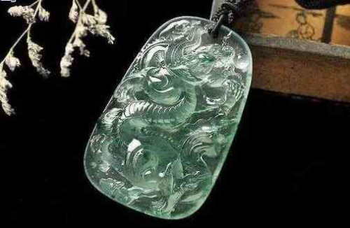 屬鼠的人佩戴什么招財轉運 屬鼠的人佩戴什么招財轉運